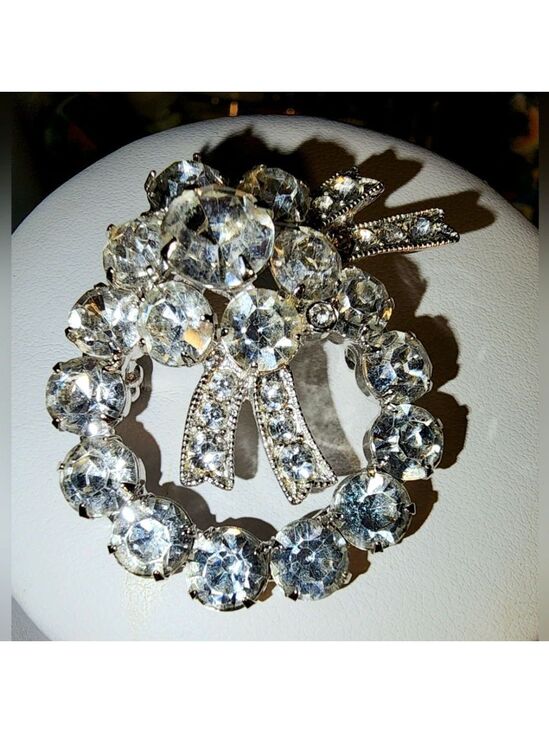 Eisenberg Jewelry - Vintage Eisenberg Ice Brooch Crystal Fashion Brooch 1940-50's